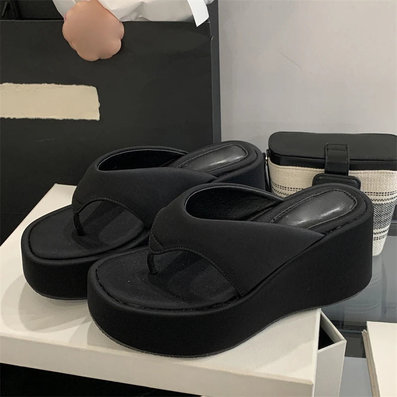 Prowler Platform Sandal Wedge